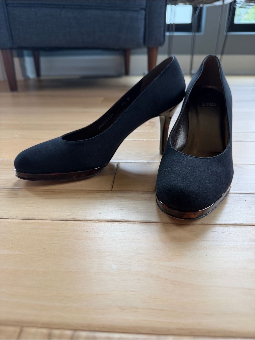 Vintage Stuart Weitzman Black Round-Toe Pumps with Leopard Detailing